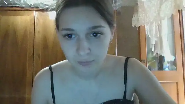 Snapshot of ToryAdaire chatting on June 2026 06:05:01 AM ToryAdaire online show from June 2026 06:05:01 AM