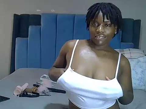 melanin moon online show from May 2026 12:33:01 PM