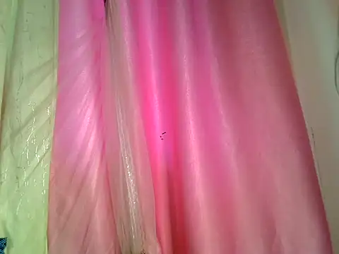 Snapshot of Sexy_strawberina chatting on July 2026 10:55:01 AM Sexy strawberina online show from July 2026 10:55:01 AM