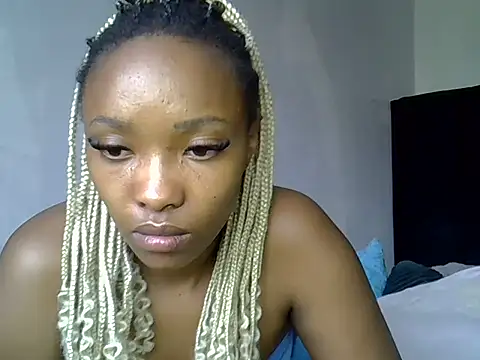 Snapshot of pretty_jazminee1 chatting on June 2026 12:17:01 PM pretty jazminee1 online show from June 2026 12:17:01 PM