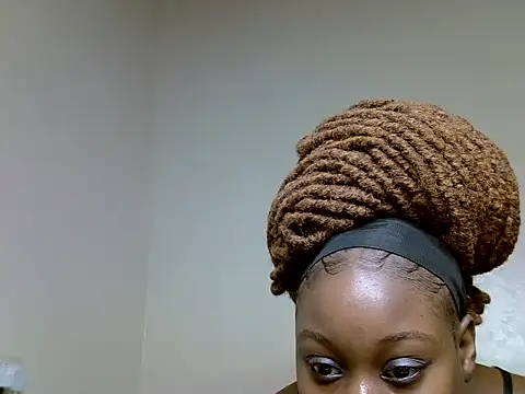 Snapshot of Pretty_kitty48 chatting on July 2026 12:00:02 PM Pretty kitty48 online show from July 2026 12:00:02 PM