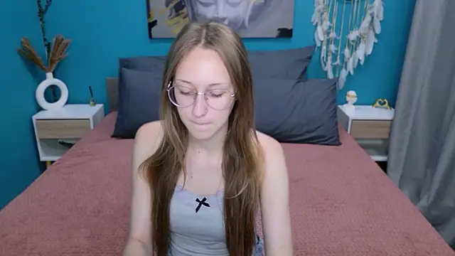 Calista Everleig online show from July 2026 10:45:01 AM