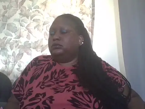 Snapshot of fat_ebonyqueen chatting on July 2026 06:53:01 AM fat ebonyqueen online show from July 2026 06:53:01 AM