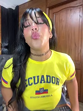 Alexia Lerner online show from June 2026 07:56:01 PM
