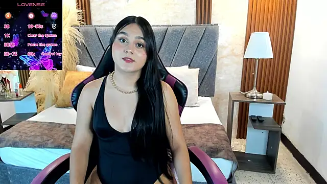 Sienna lu online show from July 2026 07:38:02 PM