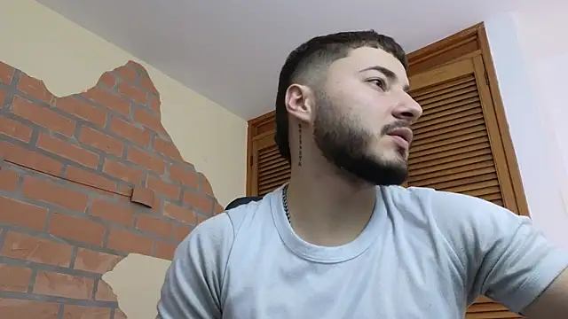 Brandon 01 online show from June 2026 07:30:01 PM