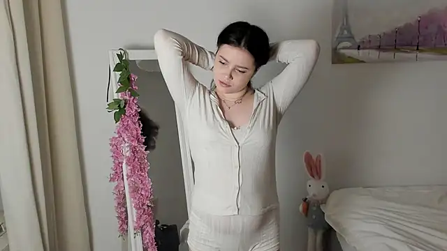 rizz caprice  online show from May 2026 06:37:01 PM