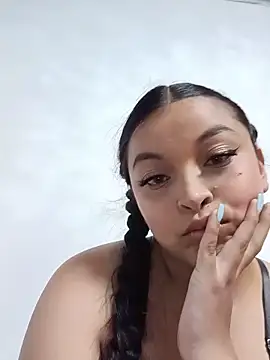ChloeMilky online show from May 2026 02:19:02 AM