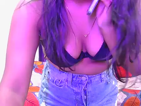 Itz-jasleen online show from June 2026 04:36:02 AM