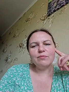 Snapshot of Meri_a chatting on June 2026 12:53:02 PM Meri a online show from June 2026 12:53:02 PM