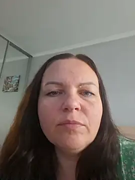 Snapshot of Meri_a chatting on July 2026 07:54:01 AM Meri a online show from July 2026 07:54:01 AM