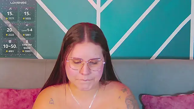 Lia Avalon online show from June 2026 12:21:02 PM