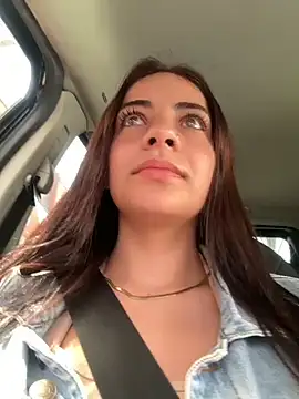 Hanna Cruz  online show from May 2026 03:29:01 PM