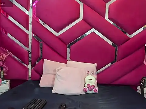 Emmy Sweet 69 online show from June 2026 01:36:01 PM