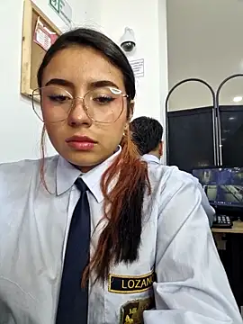 Angela  05 online show from June 2026 02:33:01 PM