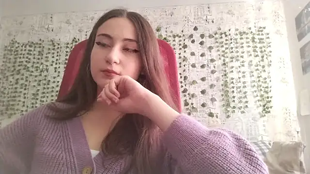 Pollykiss online show from July 2026 10:43:02 AM