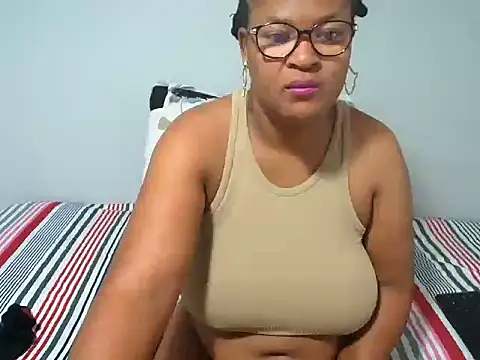 CandyYumsAerolaXX online show from June 2026 07:25:02 AM