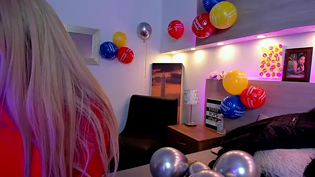 Nina-Mars online show from June 2026 08:41:02 PM