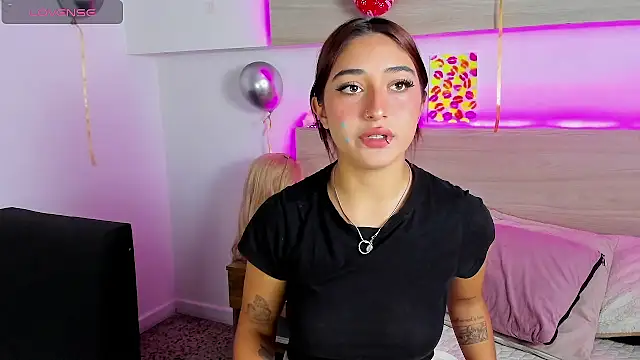 Nina-Mars online show from August 2026 03:03:01 PM