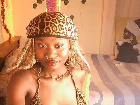 Snapshot of Miragea chatting on June 2026 12:56:02 AM Miragea online show from June 2026 12:56:02 AM
