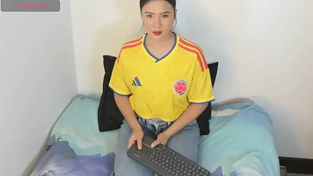 bellaroch online show from July 2026 10:03:02 PM