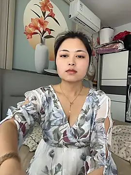 LOVE 521 online show from June 2026 04:58:02 AM
