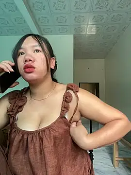 Snapshot of Suki-love chatting on July 2026 06:17:01 AM Suki-love online show from July 2026 06:17:01 AM