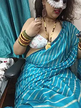 Snapshot of kavyabhabhi chatting on July 2026 04:43:02 PM kavyabhabhi online show from July 2026 04:43:02 PM