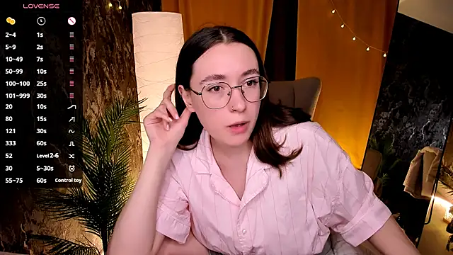 polly pop  online show from July 2026 09:57:01 AM