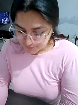 morena95  online show from June 2026 01:46:02 PM