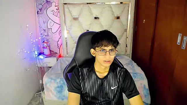 zxvn n online show from June 2026 12:51:01 PM