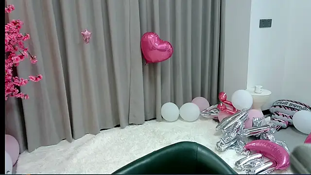 yan-0705 online show from June 2026 11:13:02 AM