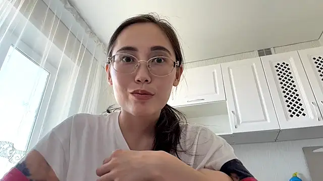 Snapshot of VickieTrudo chatting on July 2026 11:27:01 AM VickieTrudo online show from July 2026 11:27:01 AM