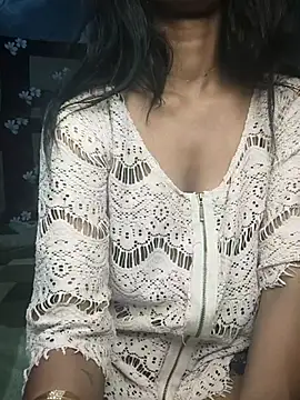 PUNAM779 online show from June 2026 05:37:02 PM