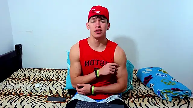 Luke Muscle online show from June 2026 01:25:01 PM