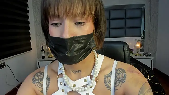 Snapshot of Mrs_Regina_clk chatting on July 2026 07:52:01 PM Mrs Regina clk online show from July 2026 07:52:01 PM