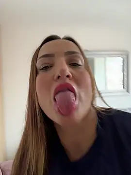 Michelle09  online show from June 2026 03:50:01 PM
