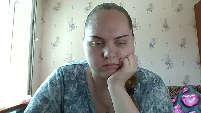 Snapshot of SoftHypnose chatting on June 2026 08:04:01 AM SoftHypnose online show from June 2026 08:04:01 AM
