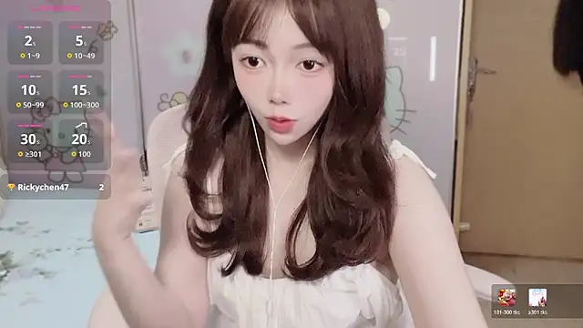 Una 2026 online show from June 2026 02:33:01 PM