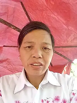 Snapshot of Elfledaa chatting on June 2026 02:24:02 AM Elfledaa online show from June 2026 02:24:02 AM