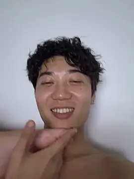 YourBadboy718 online show from June 2026 07:04:02 PM