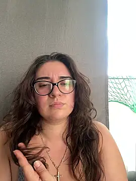 CurvyyMomy online show from July 2026 04:16:01 PM