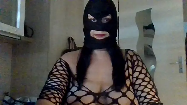 lacagoulerchaude online show from June 2026 06:08:02 PM