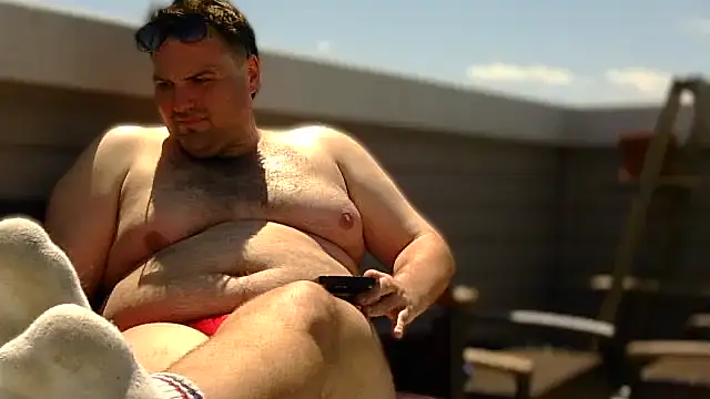 ChubbyGayBigFeet online show from May 2026 06:06:01 PM