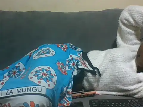 Applecute254 online show from July 2026 05:08:02 PM