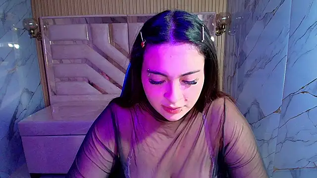Kiara Moon r online show from July 2026 06:47:02 AM