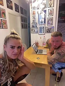 HotHotPursuit1 online show from June 2026 06:07:01 PM