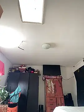 Snapshot of -Cattleya- chatting on June 2026 01:42:02 PM -Cattleya- online show from June 2026 01:42:02 PM