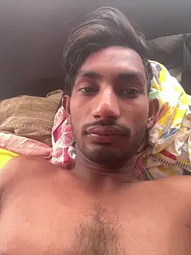Snapshot of Roshan_78_R chatting on May 2026 02:07:02 AM Roshan 78 R online show from May 2026 02:07:02 AM