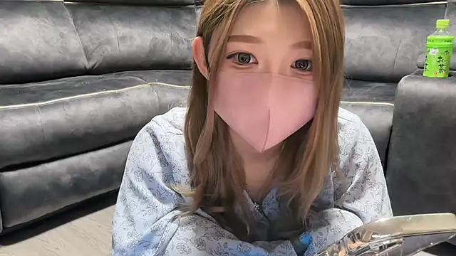amu nyan online show from July 2026 07:00:01 AM
